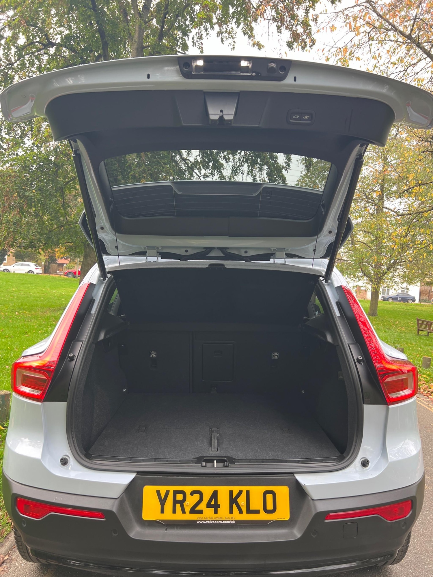 Used Volvo XC40 2024 for sale - 76440759: Photo 36