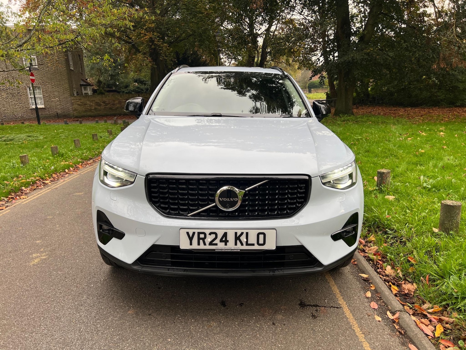 Used Volvo XC40 2024 for sale - 76440759: Photo 4