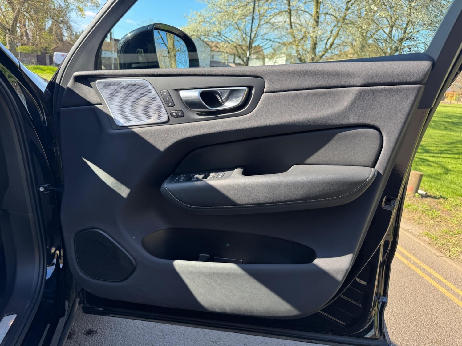 Used Volvo XC60 2023 for sale - 78116360: Photo 27