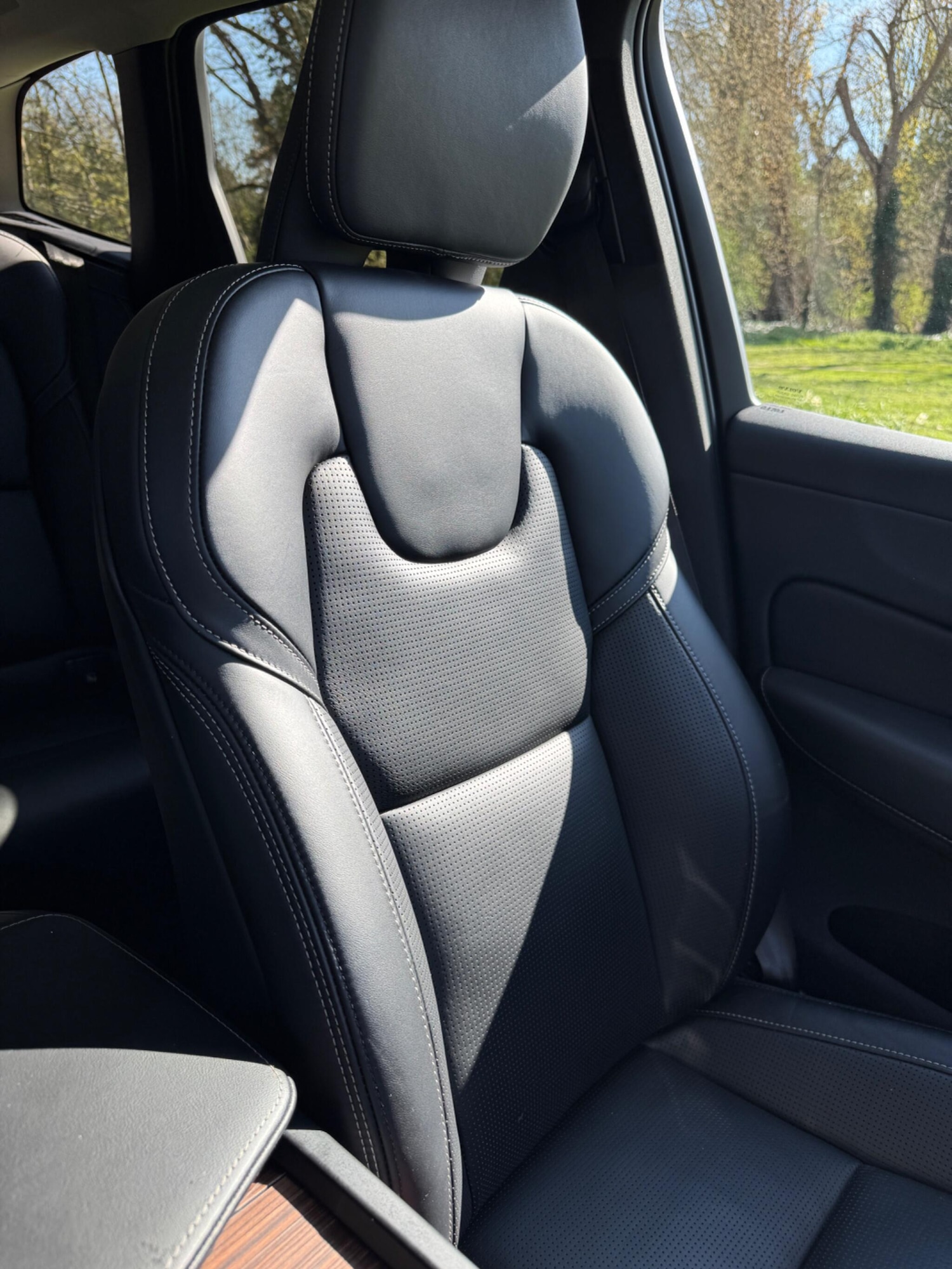 Used Volvo XC60 2023 for sale - 78116360: Photo 34