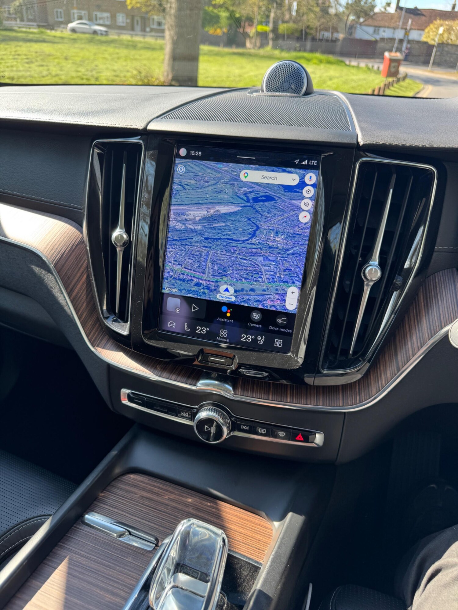 Used Volvo XC60 2023 for sale - 78116360: Photo 37