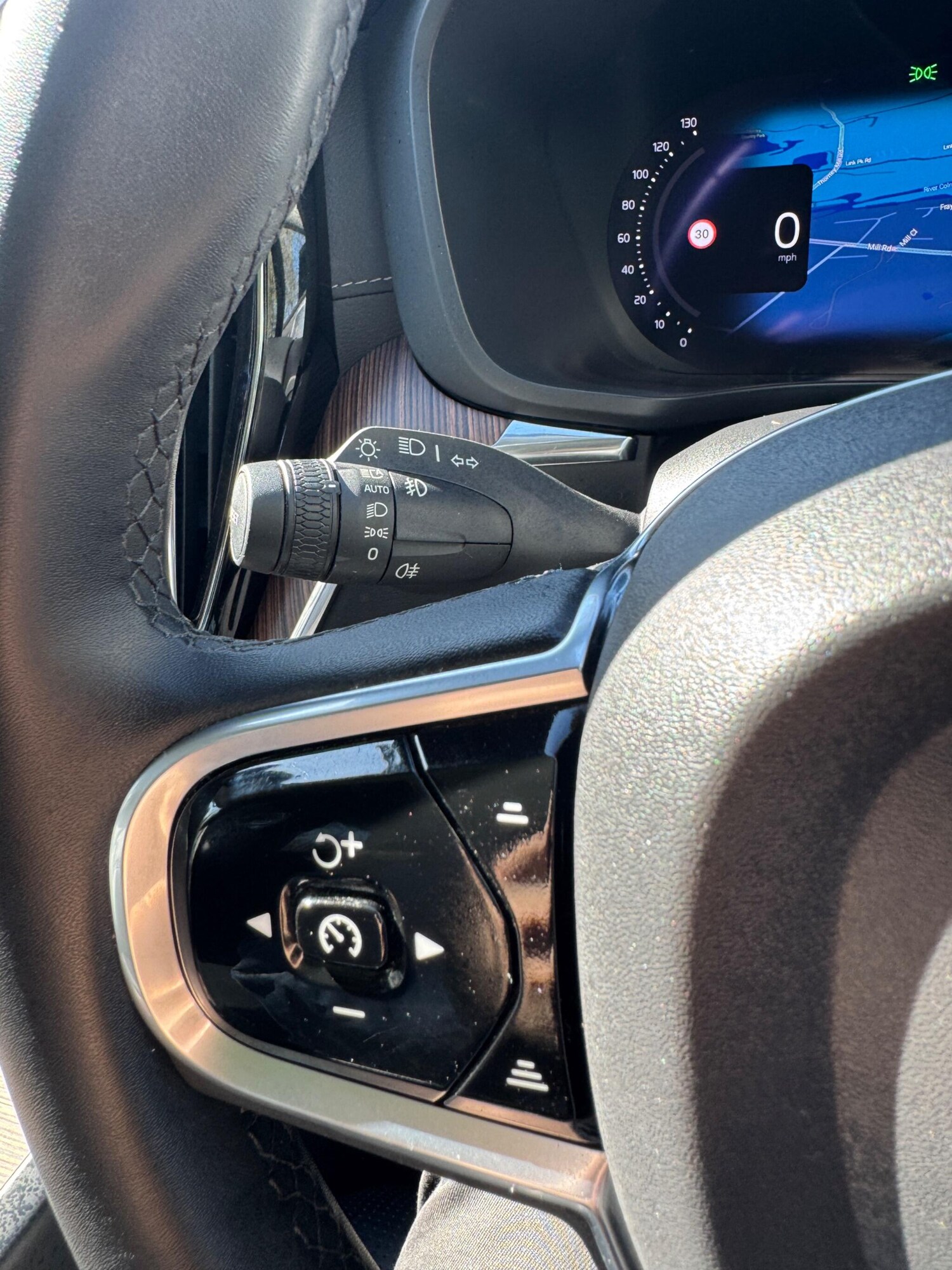 Used Volvo XC60 2023 for sale - 78116360: Photo 42