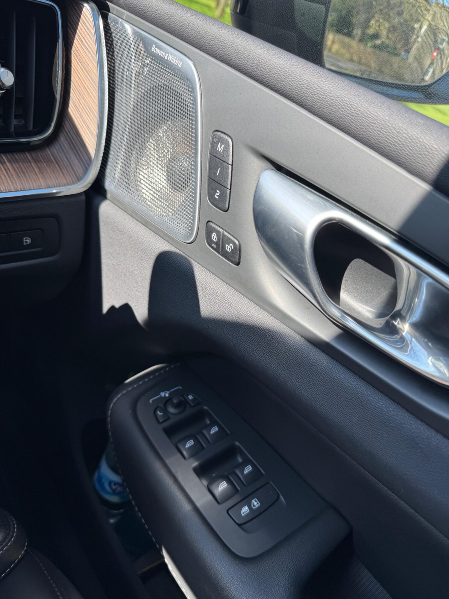 Used Volvo XC60 2023 for sale - 78116360: Photo 45