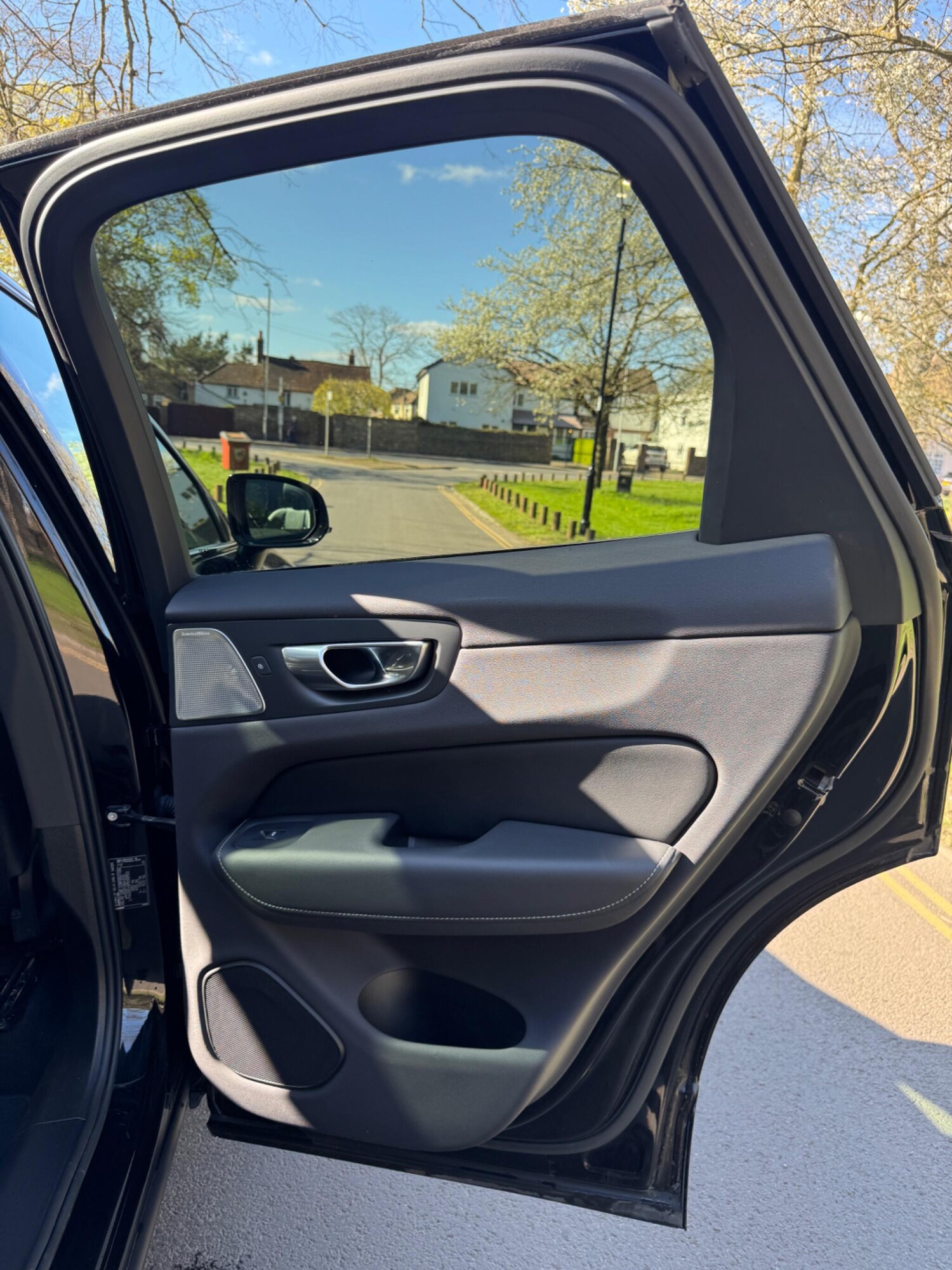 Used Volvo XC60 2023 for sale - 78116360: Photo 50