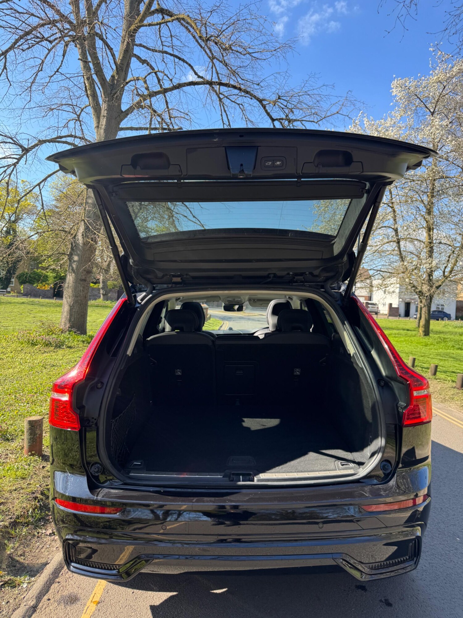 Used Volvo XC60 2023 for sale - 78116360: Photo 59