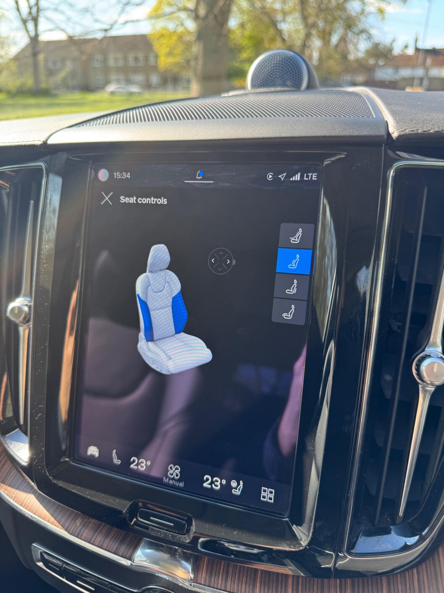 Used Volvo XC60 2023 for sale - 78116360: Photo 81