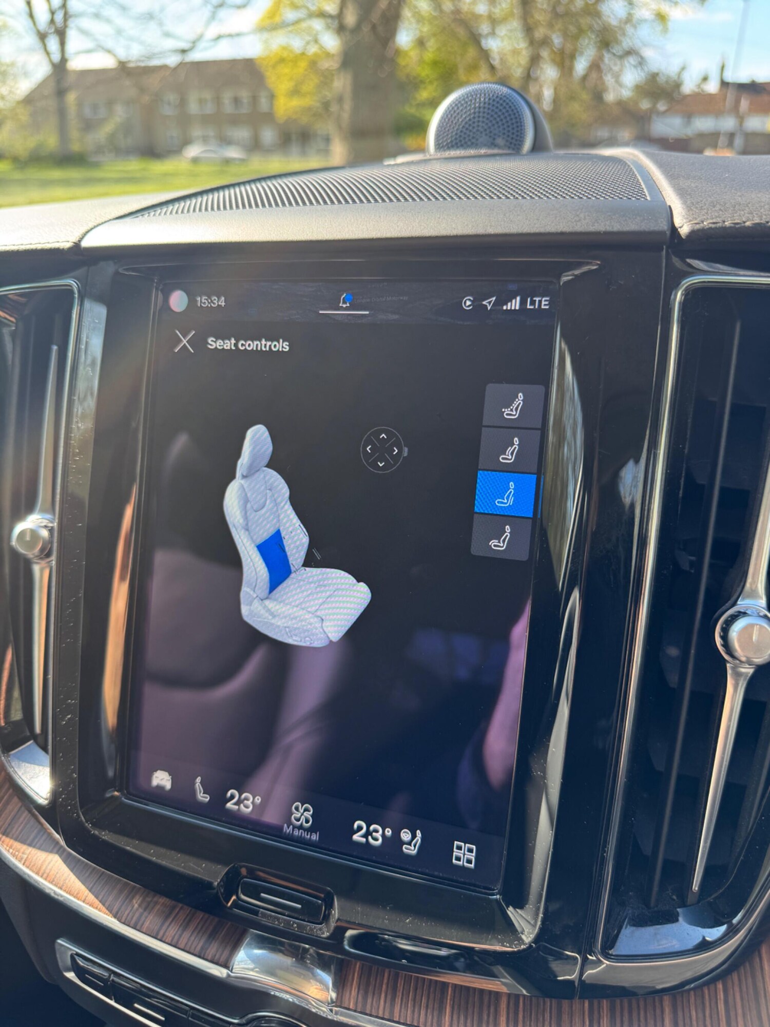 Used Volvo XC60 2023 for sale - 78116360: Photo 82