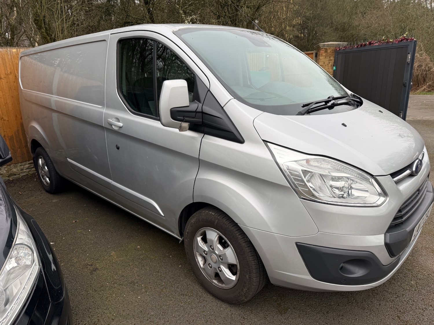 Used Ford Transit Custom 2017 for sale - 77850584: Photo 2