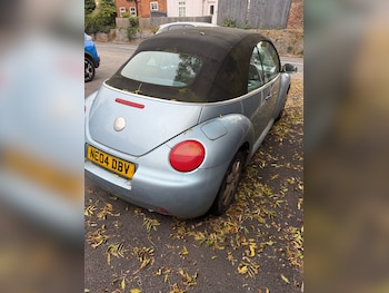 Used Volkswagen Beetle 2004 for sale - 76267789: Photo