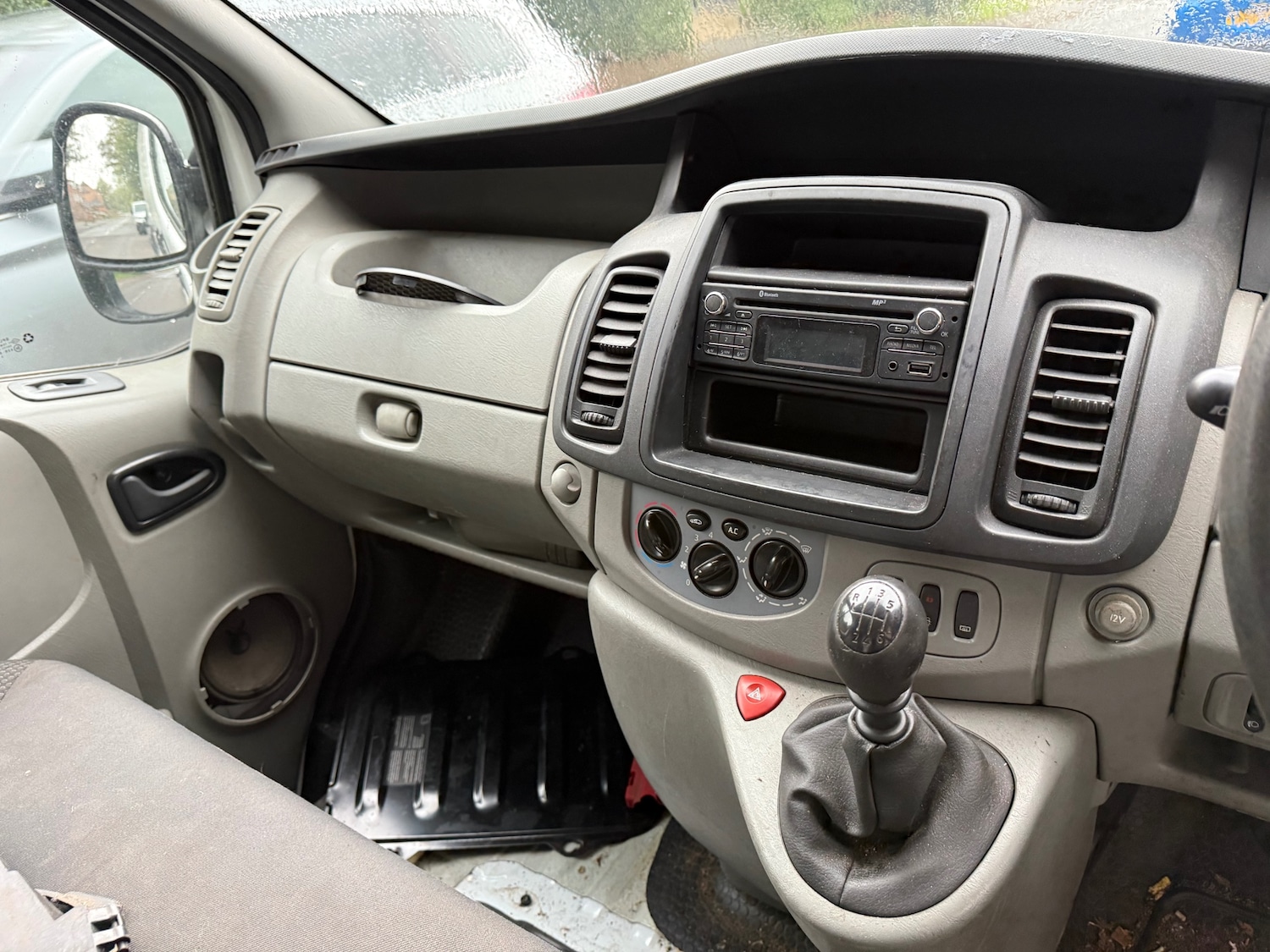 Used Vauxhall Vivaro 2014 for sale - 76031266: Photo 6