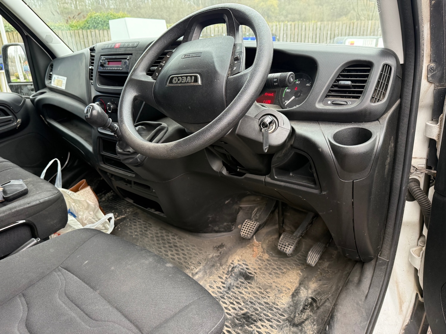 Used Iveco Daily 2015 for sale - 77798723: Photo 6