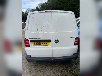 Used Volkswagen Transporter 2018 for sale - 78962826: Photo