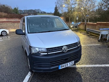 Used Volkswagen Transporter 2019 for sale - 77592533: Photo