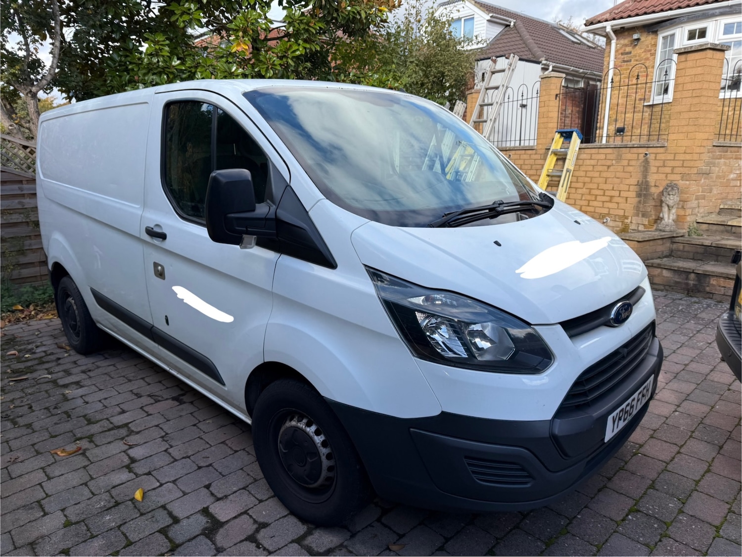 Used Ford Transit Custom 2016 for sale - 76369390: Photo 2