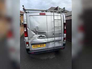 Used Renault Trafic 2017 for sale - 76494939: Photo