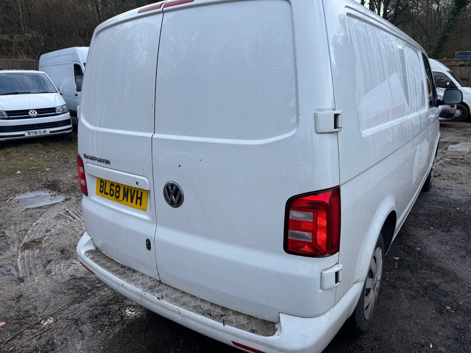 Used Volkswagen Transporter 2018 for sale - 77701951: Photo 3