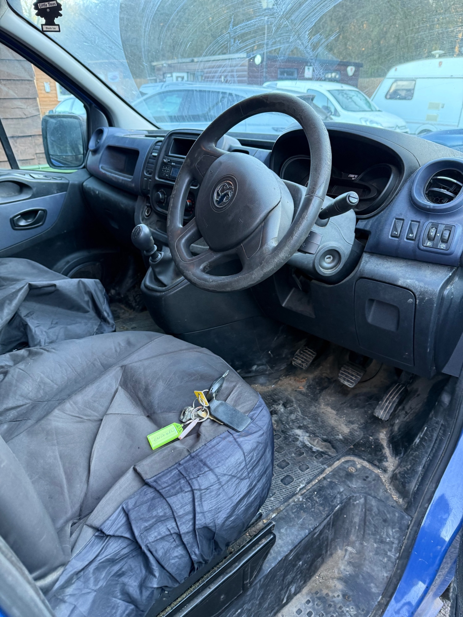 Used Vauxhall Vivaro 2017 for sale - 77052299: Photo 6