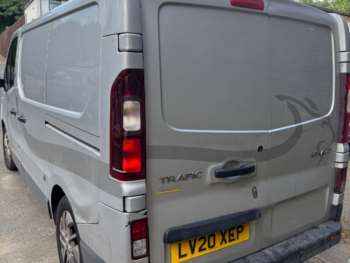 Used Renault Trafic 2020 for sale - 74797437: Photo