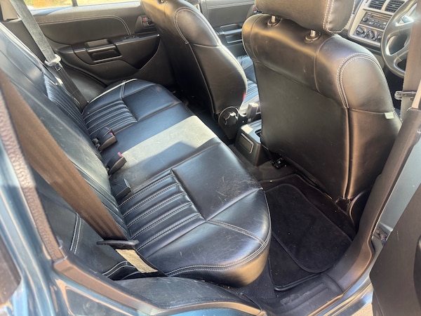 Used Mitsubishi Shogun 2006 for sale - 74655779: Photo 6
