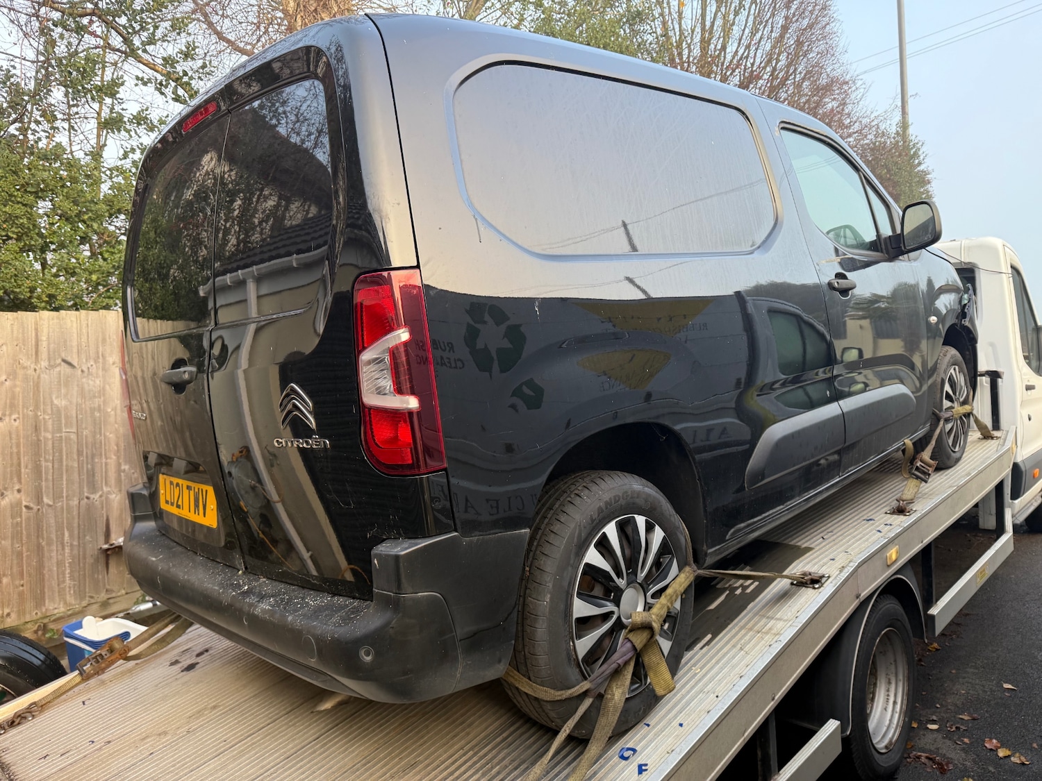 Used Citroen Berlingo 2021 for sale - 76931688: Photo 2