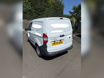 Used Ford Transit Courier 2020 for sale - 79394978: Photo