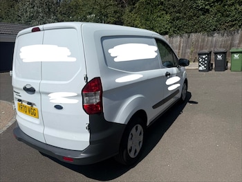 Used Ford Transit Courier 2020 for sale - 79394978: Photo