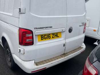 Used Volkswagen Transporter 2016 for sale - 73816824: Photo