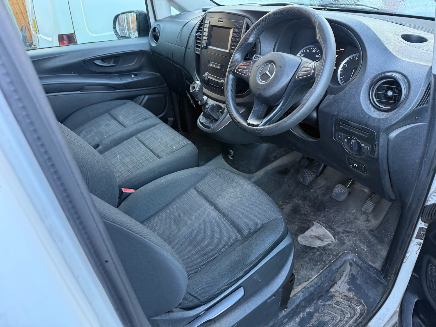 Used Mercedes-Benz Vito 2019 for sale - 77162116: Photo 4