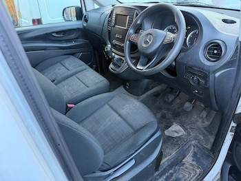 Used Mercedes-Benz Vito 2019 for sale - 77162116: Photo
