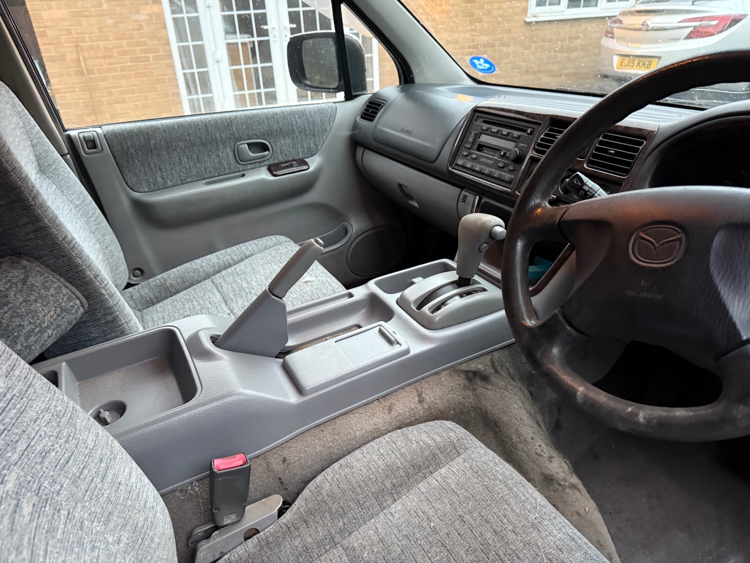 Used Mazda Bongo 2010 for sale - 76267646: Photo 6