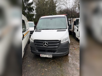 Mercedes-Benz Sprinter feature image