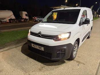 Used Citroen Berlingo 2022 for sale - 77681545: Photo