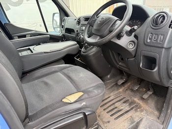 Used Nissan NV400 2019 for sale - 77818272: Photo