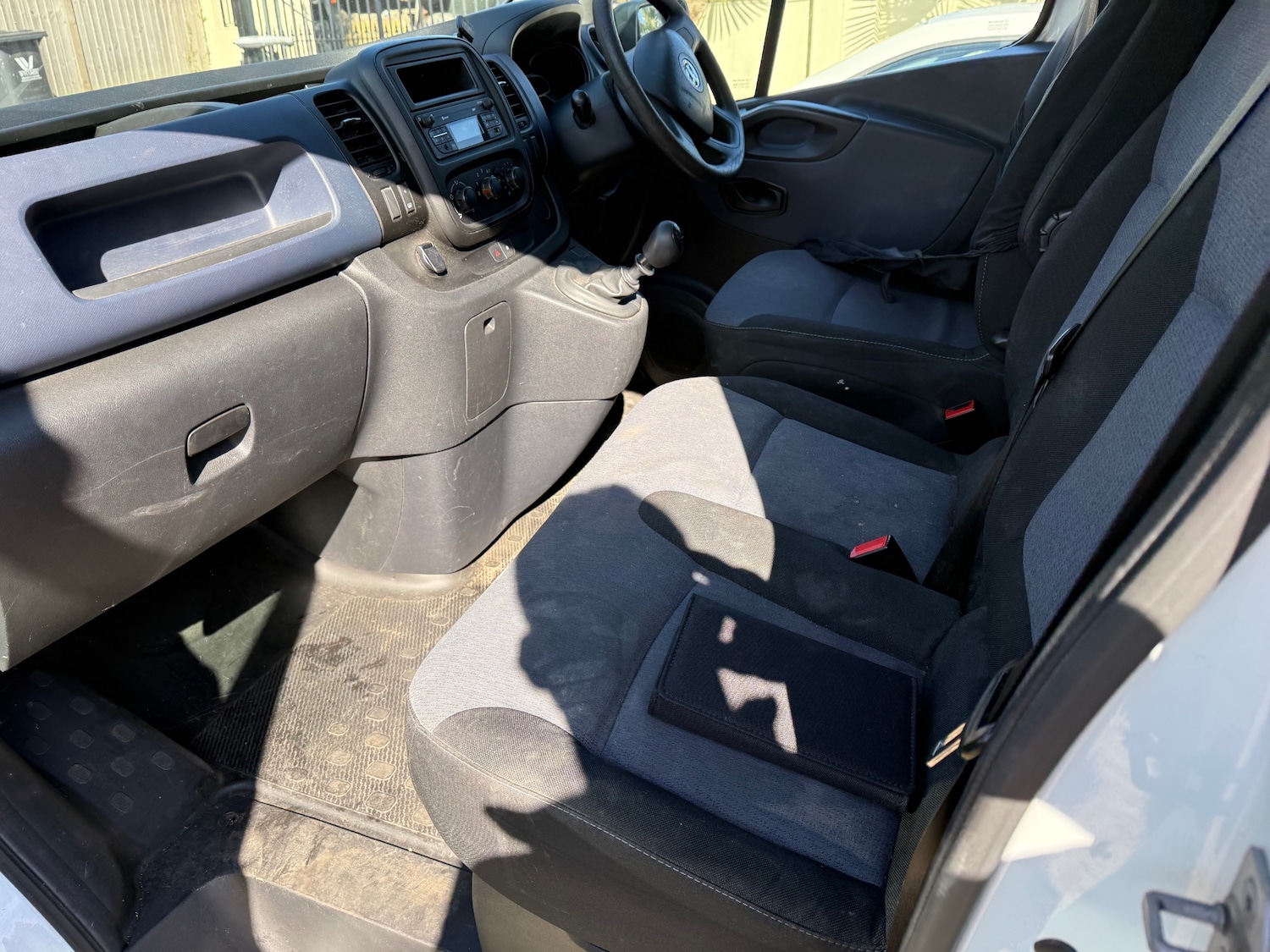 Used Vauxhall Vivaro 2017 for sale - 77732624: Photo 5