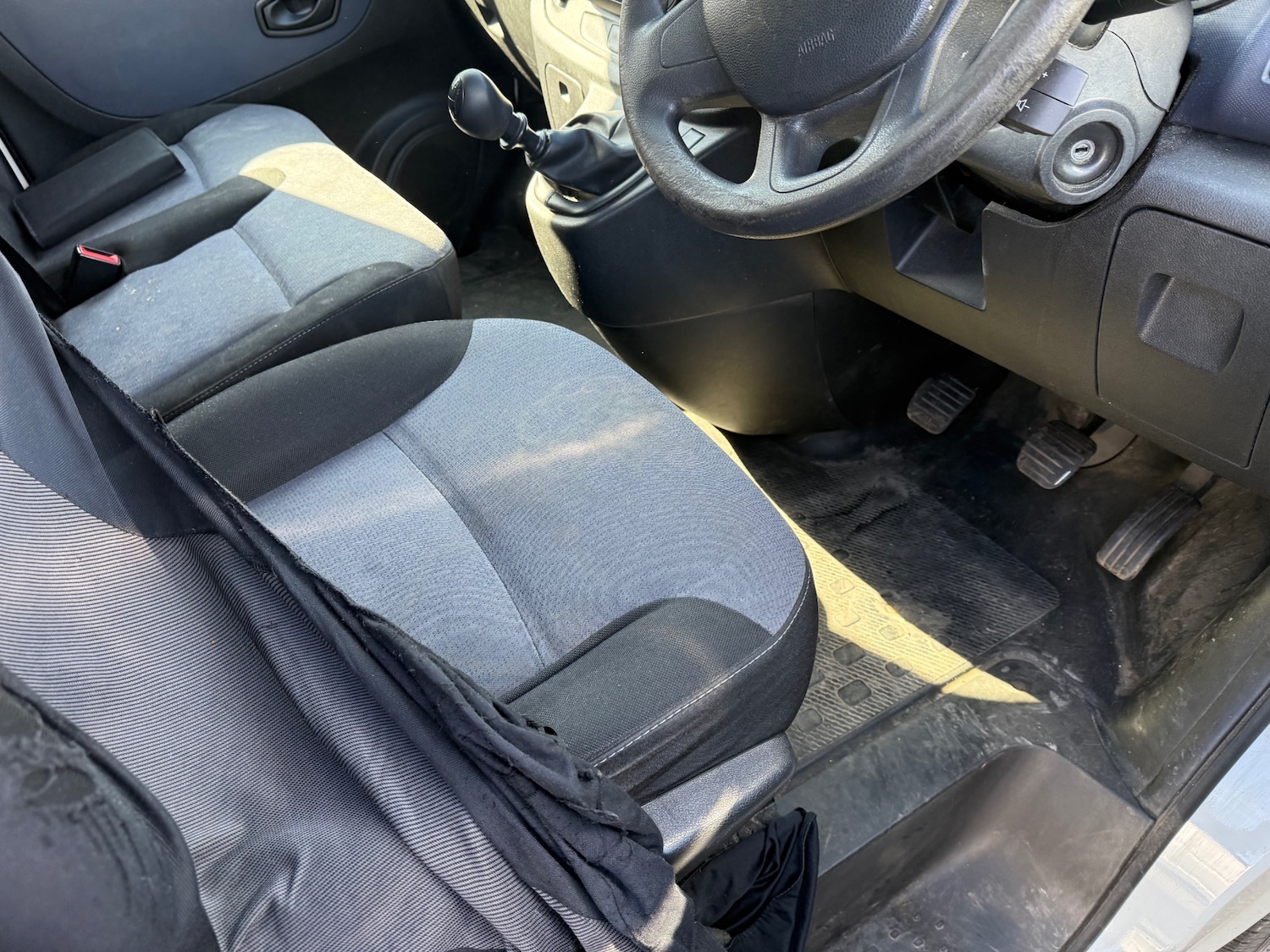 Used Vauxhall Vivaro 2017 for sale - 77732624: Photo 8