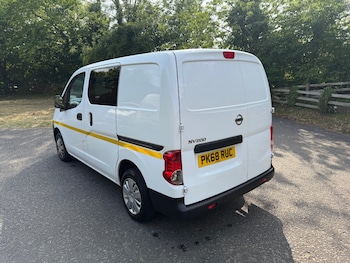 Used Nissan NV200 2018 for sale - 75491369: Photo