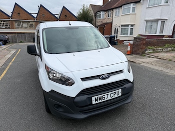 Ford Transit Connect feature image 1