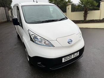 Nissan e-NV200 feature image
