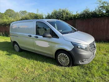 Used Mercedes-Benz Vito 2022 for sale - 78670951: Photo