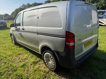Used Mercedes-Benz Vito 2022 for sale - 78670951: Photo