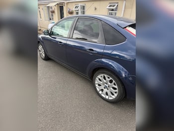 Used Ford Focus 2010 for sale - 79724360: Photo