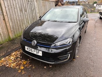 Used Volkswagen Golf 2016 for sale - 76494935: Photo