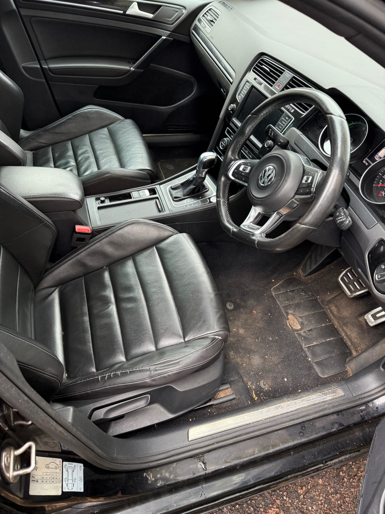 Used Volkswagen Golf 2016 for sale - 76494935: Photo 7