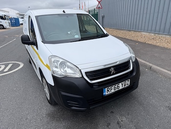 Peugeot Partner feature image 1