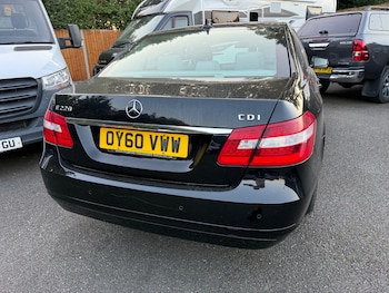 Used Mercedes-Benz E Class 2010 for sale - 79223145: Photo