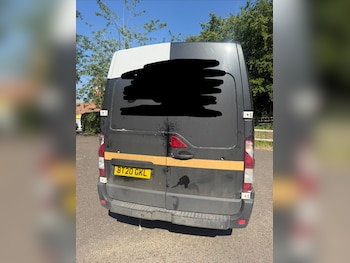 Used Nissan NV400 2020 for sale - 79104520: Photo