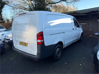 Used Mercedes-Benz Vito 2016 for sale - 76797505: Photo