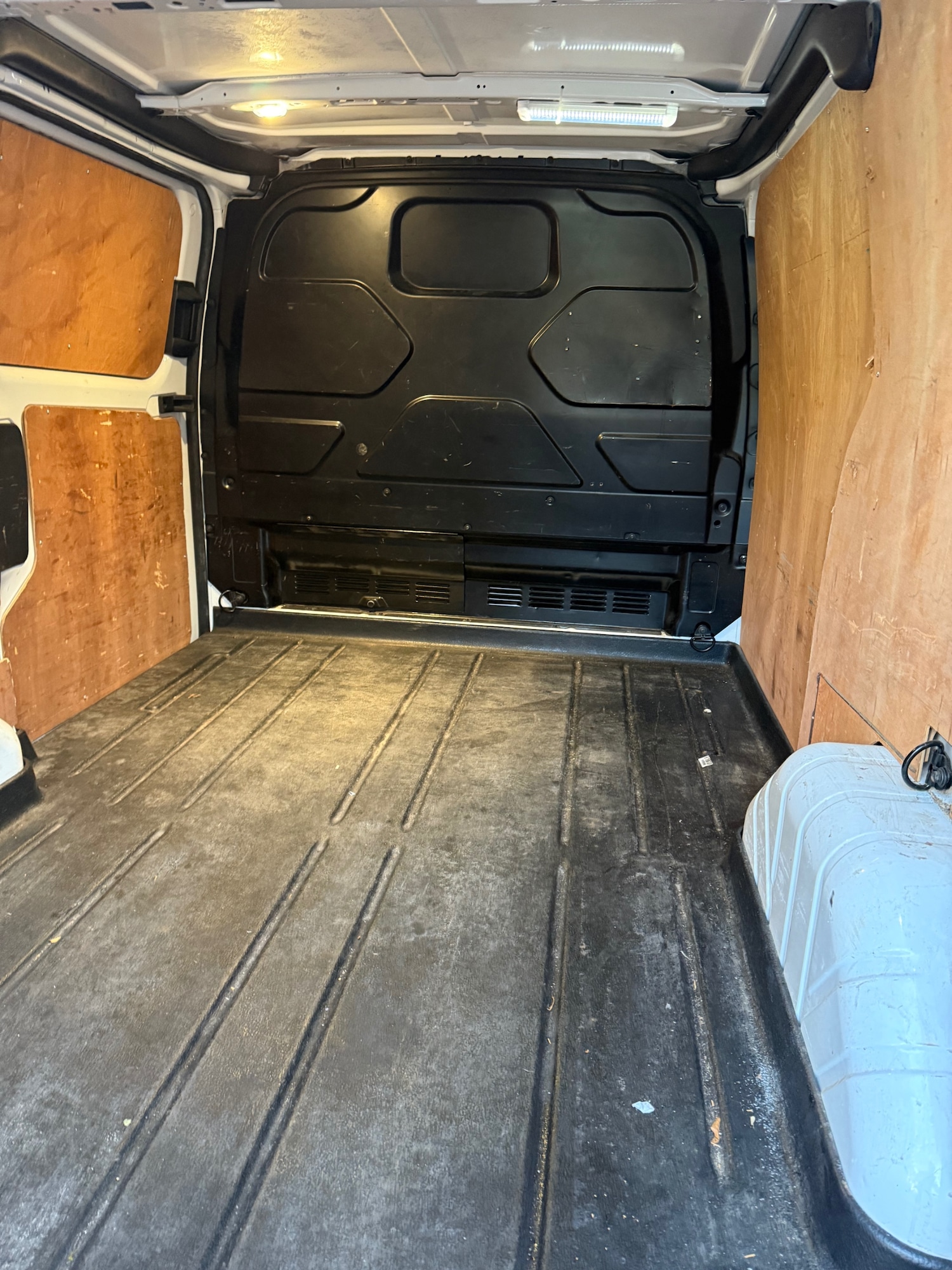 Used Ford Transit Custom 2018 for sale - 76615869: Photo 5