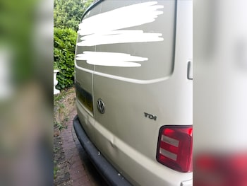 Used Volkswagen Transporter 2018 for sale - 79057992: Photo