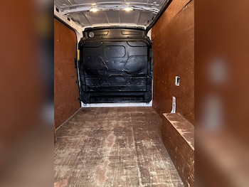 Used Ford Transit 2018 for sale - 78647258: Photo